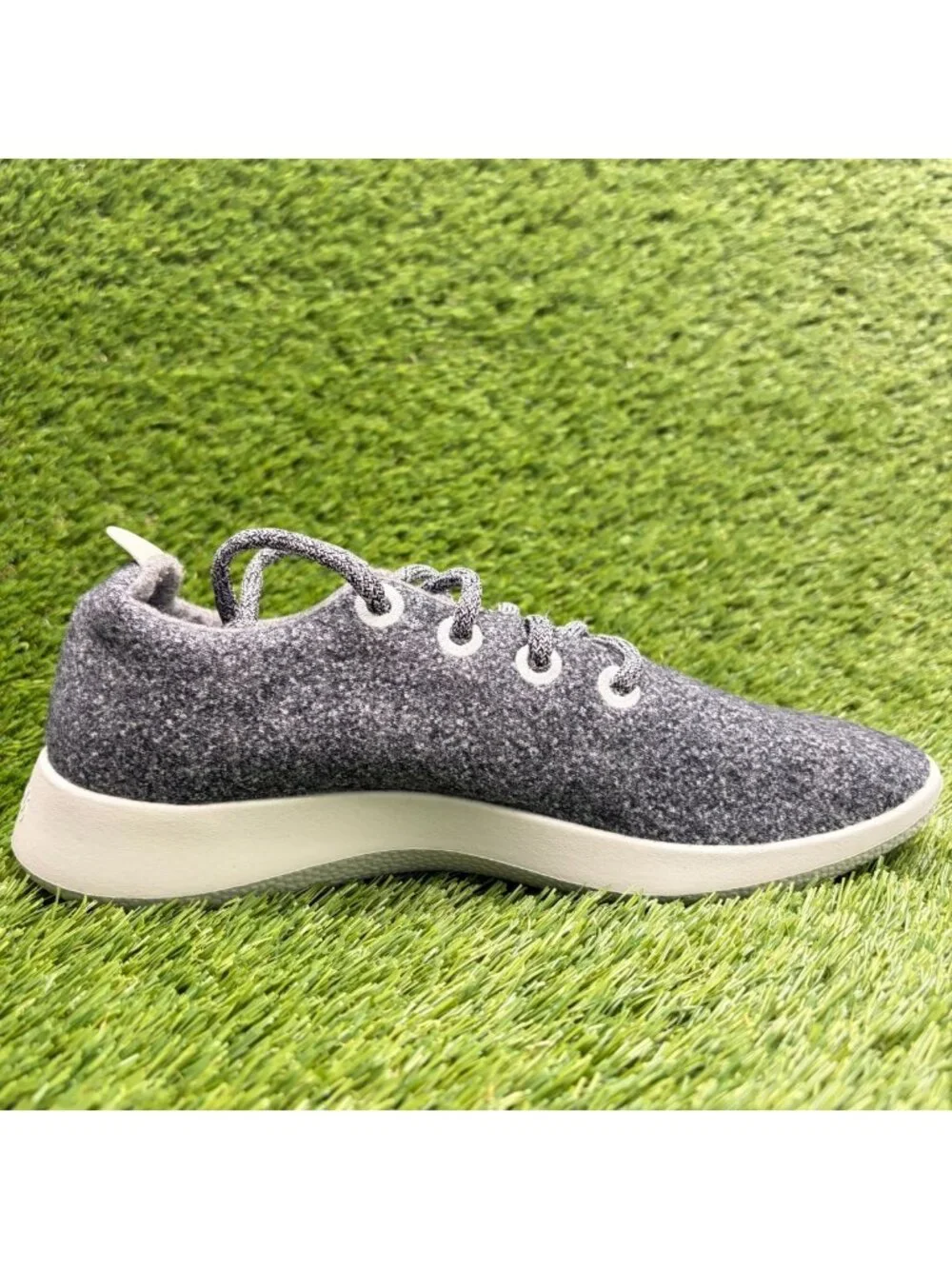 Allbirds Wool Runners Womens Size 10 Dark Gray Athletic Walking Shoes Sneakers